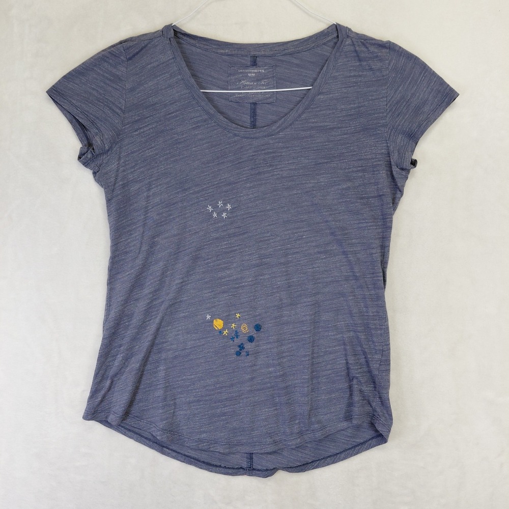 Denver Hayes Artisan Tee Women Medium Blue Heathered Embroidered Star Scoop Neck